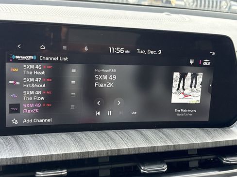 Used 2024 Kia Telluride SX image 16