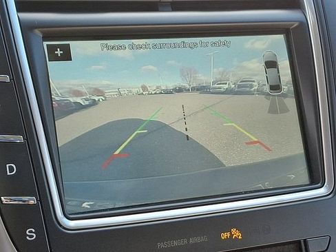 Used 2017 Lincoln MKX Reserve w/ Lincoln MKX Climate Package image 23