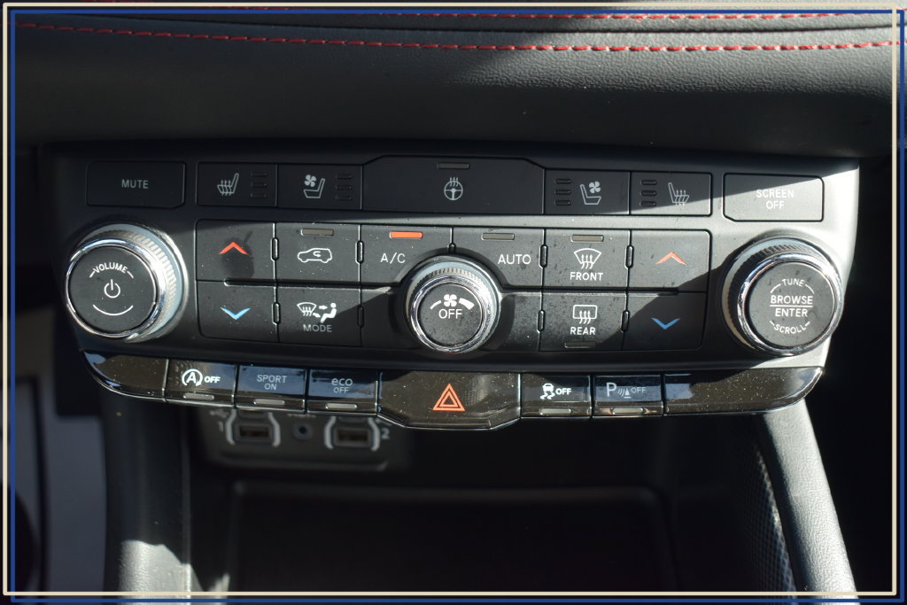 Used 2024 Dodge Durango GT AWD/4WD image 30