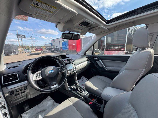 Used 2016 Subaru Forester 2.5i Touring w/ Eyesight & Navigation System AWD/4WD image 25