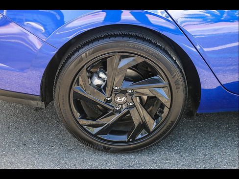 Certified 2026 Hyundai Elantra Sport FWD image 14