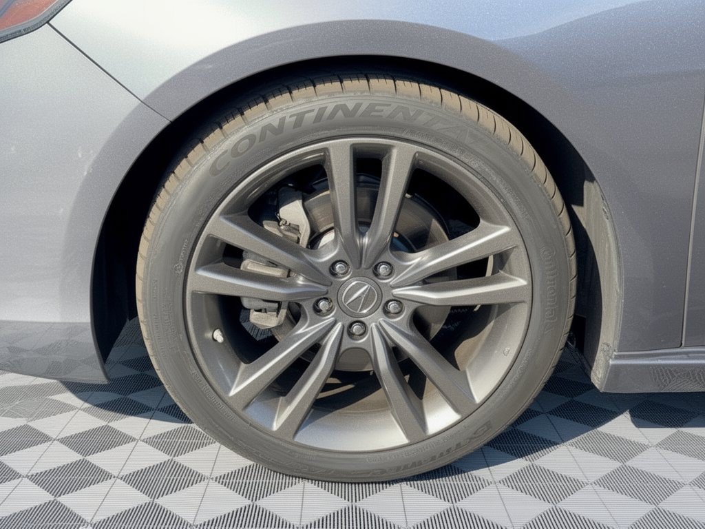 Used 2018 Acura TLX w/ Technology & A-SPEC Package AWD/4WD image 13