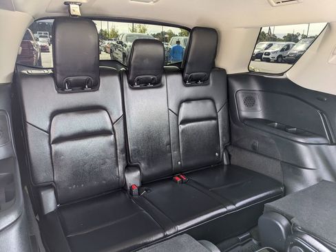 Used 2024 Nissan Pathfinder SL w/ SL Premium Package FWD image 45