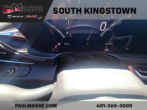 Used 2024 Buick Envista Preferred w/ Convenience I Package image 10