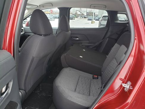 Certified 2025 Nissan Kicks SV image 17