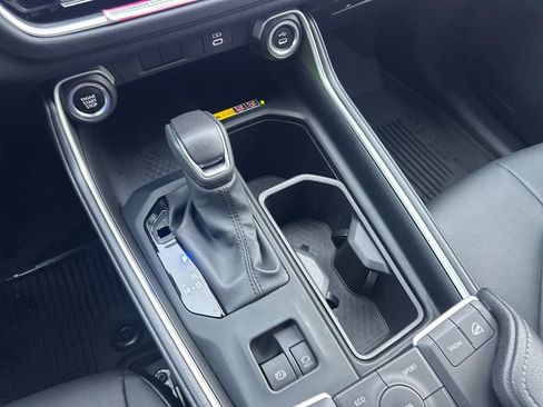 Used 2024 Toyota Grand Highlander XLE image 20