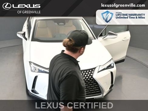 Certified 2025 Lexus UX 300h FWD w/ Accessory Package (Z1) image 31