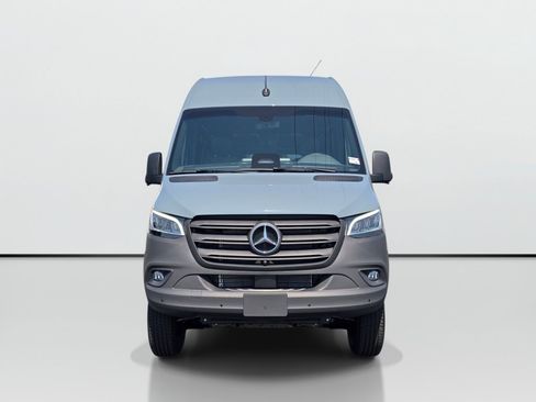 New 2026 Mercedes-Benz Sprinter 2500 image 7