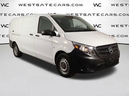 Used 2018 Mercedes-Benz Metris image 27