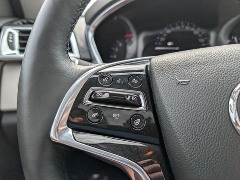 Used 2016 Cadillac SRX Luxury w/ Driver Awareness Package AWD/4WD image 24