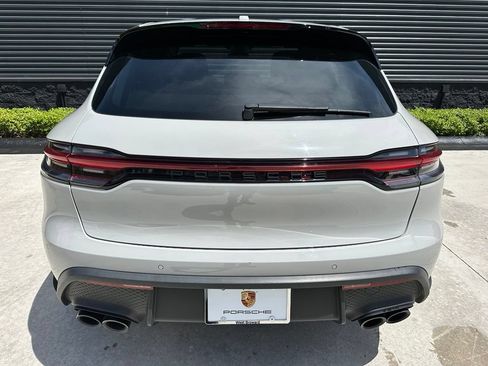 Used 2023 Porsche Macan AWD/4WD image 13