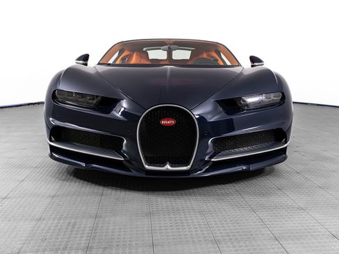 Used 2018 Bugatti Chiron AWD/4WD image 13