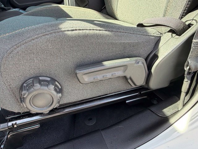 Used 2024 Jeep Wrangler Unlimited AWD/4WD image 26
