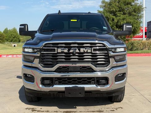 Used 2025 RAM 2500 Tradesman AWD/4WD image 2