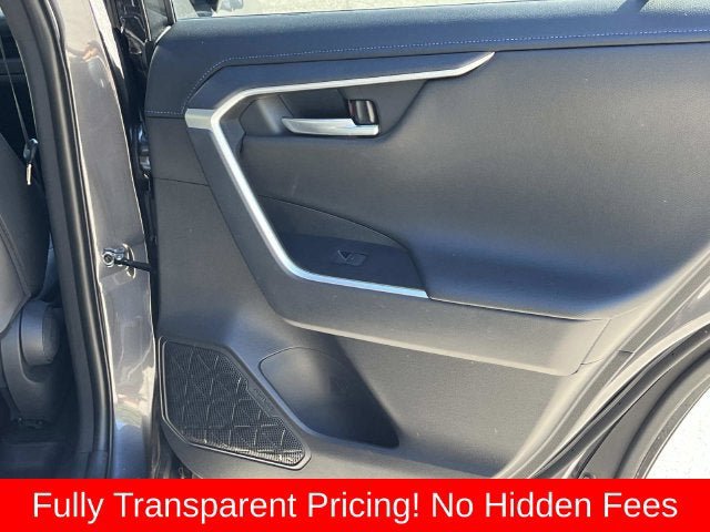 Used 2025 Toyota RAV4 XSE w/ Weather Package AWD/4WD image 20