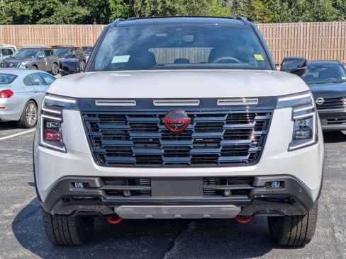 New 2025 Nissan Armada PRO-4X w/ Pro-4X Premium Package image 5