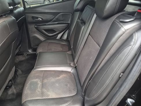 Used 2021 Buick Encore Preferred FWD image 29