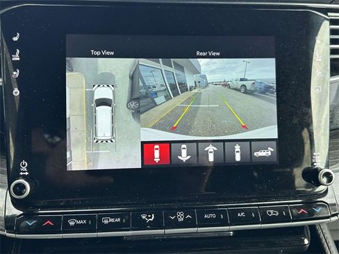 Used 2022 Jeep Wagoneer Series III w/ Convenience Group I image 11