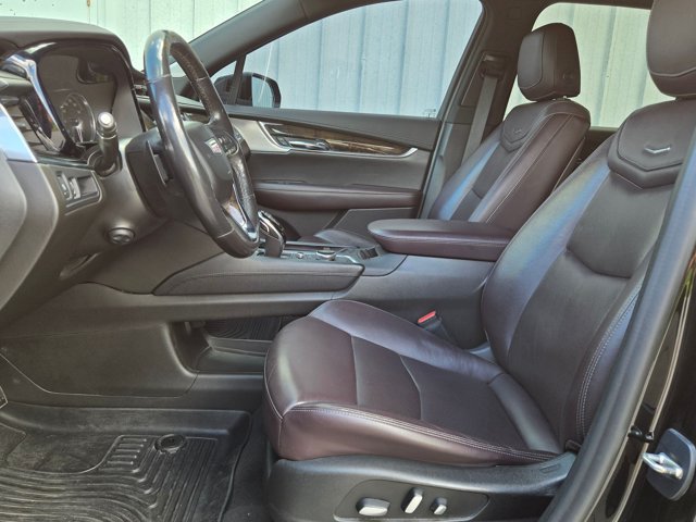Used 2021 Cadillac XT6 Premium Luxury FWD image 14