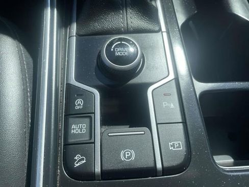 Certified 2024 Kia Sorento S FWD image 41