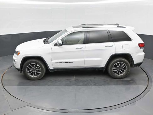 Used 2021 Jeep Grand Cherokee Limited w/ Luxury Group II AWD/4WD image 16