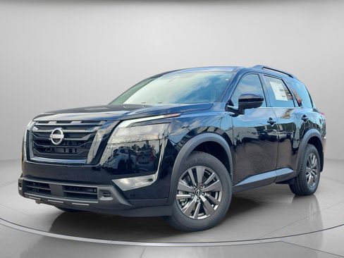 New 2025 Nissan Pathfinder SV image 2