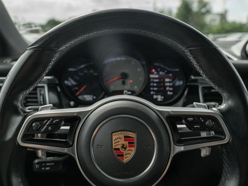 Used 2017 Porsche Macan S AWD/4WD image 23