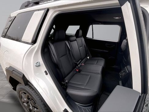 New 2026 Subaru Outback Limited image 24