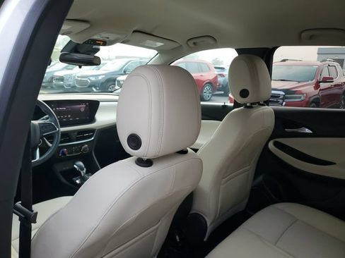 Certified 2024 Buick Encore GX Preferred AWD/4WD image 10