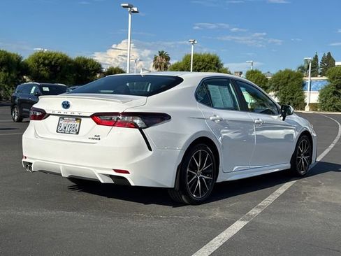 Certified 2024 Toyota Camry SE w/ Cold Weather Package FWD image 15