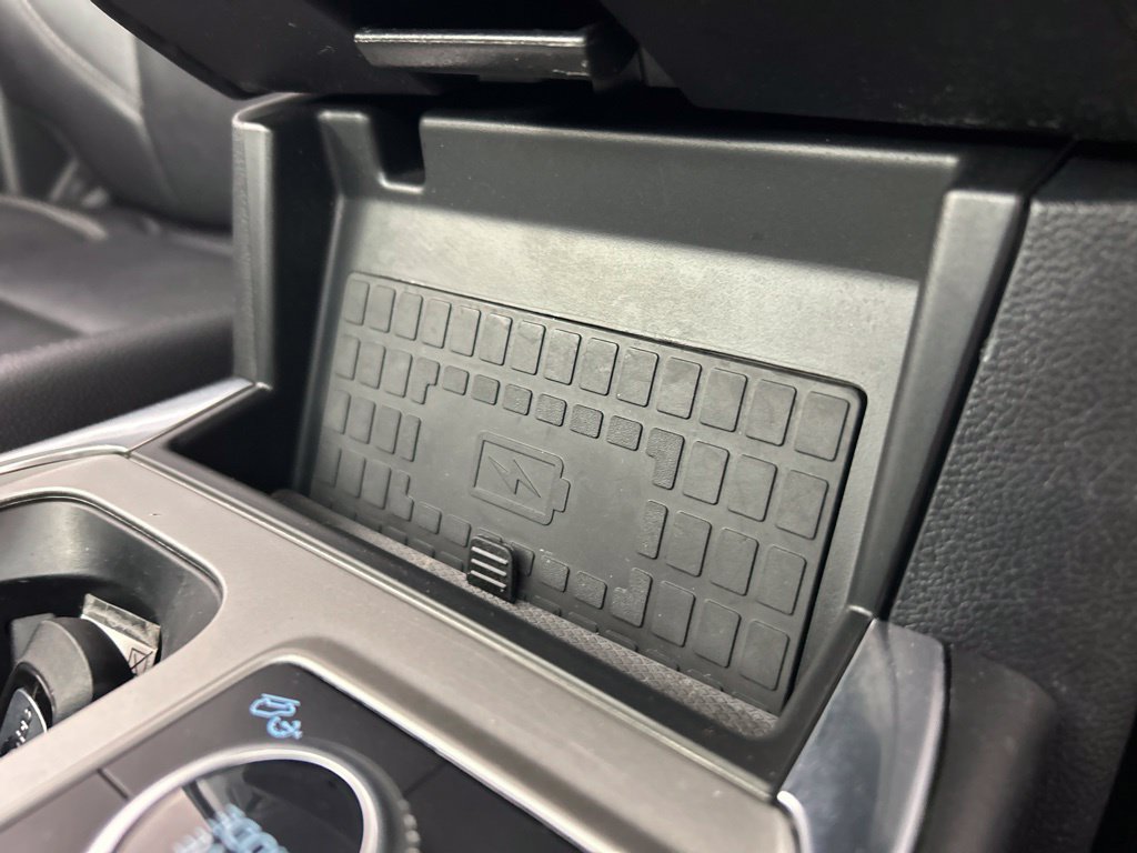 Used 2021 Ford Explorer Limited w/ Equipment Group 301A AWD/4WD image 20