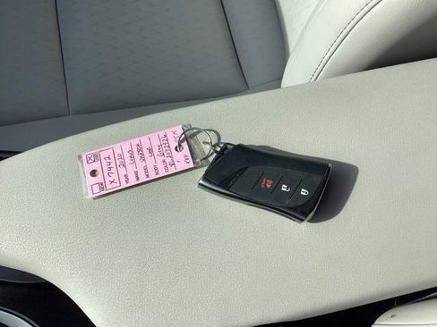 Used 2020 Lexus UX 250h w/ Accessory Package 2 image 27