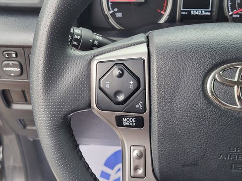 Used 2023 Toyota 4Runner TRD Sport AWD/4WD image 27