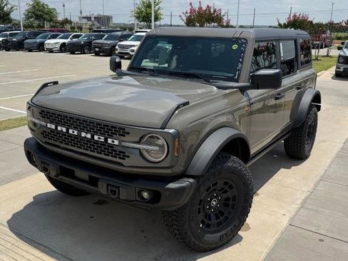 New 2026 Ford Bronco Badlands AWD/4WD image 4