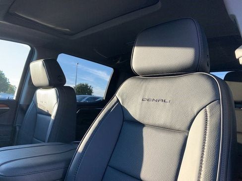New 2024 GMC Sierra 1500 Denali w/ Denali Reserve Package image 16