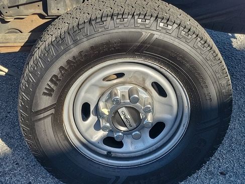 Used 2019 Ford F250 XL w/ XL Value Package image 9