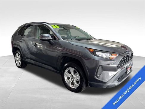 Used 2020 Toyota RAV4 LE AWD/4WD image 3