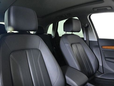 Certified 2023 Audi Q5 2.0T Premium Plus w/ Premium Plus Package image 16