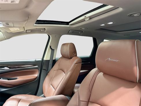 Used 2020 Buick Enclave Avenir w/ Avenir Technology Package image 20