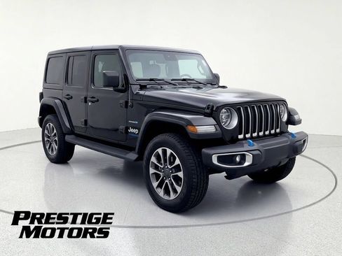 Used 2023 Jeep Wrangler Unlimited Sahara AWD/4WD image 1