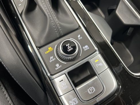 New 2025 Kia Telluride EX w/ EX Captain's Chair Package image 21