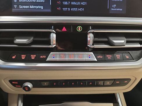 Used 2022 BMW 330i xDrive Sedan w/ Driving Assistance Package image 24