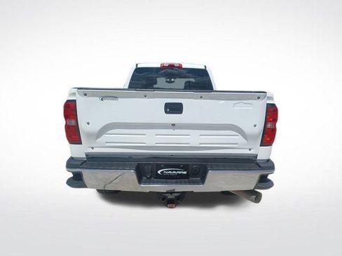 Used 2016 Chevrolet Silverado 2500 LT w/ LT Convenience Package AWD/4WD image 7