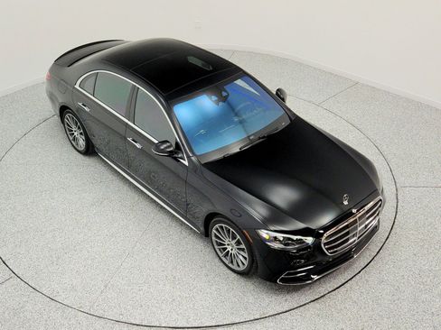 Certified 2023 Mercedes-Benz S 580 4MATIC Sedan image 25