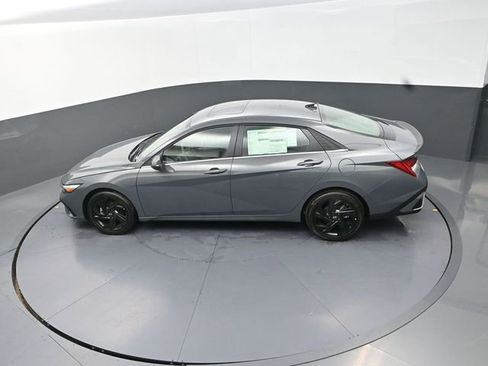 New 2026 Hyundai Elantra SEL Sport Premium FWD image 25