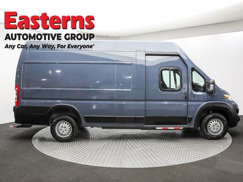 Used 2024 RAM ProMaster 3500 image 4