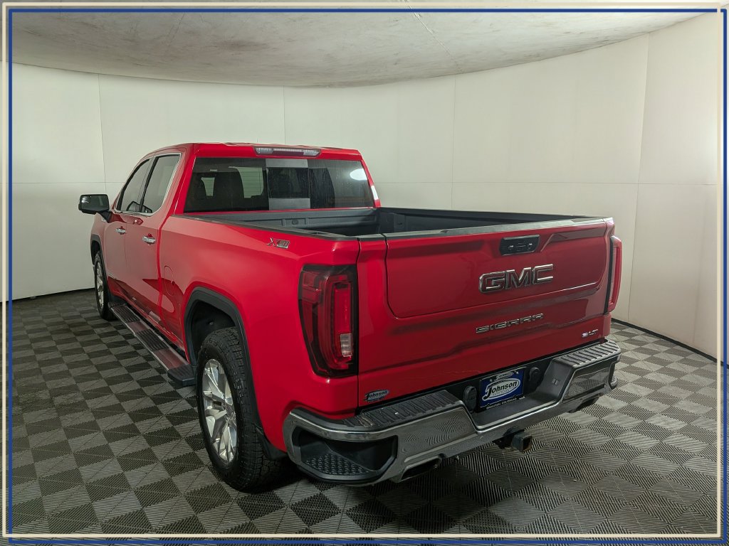 Used 2019 GMC Sierra 1500 SLT w/ SLT Premium Package AWD/4WD image 4