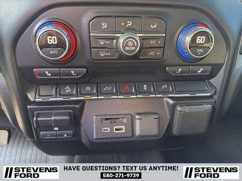 Used 2021 Chevrolet Silverado 1500 LT w/ Texas Edition Plus image 25