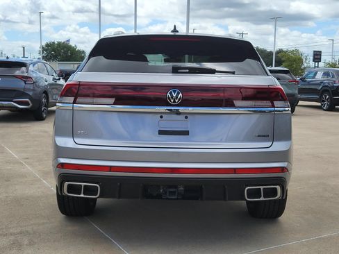 Used 2024 Volkswagen Atlas Cross Sport SEL Premium R-Line AWD/4WD image 7