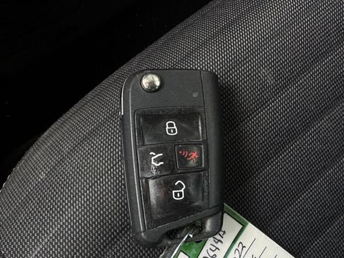 Used 2022 Volkswagen Jetta S FWD image 32